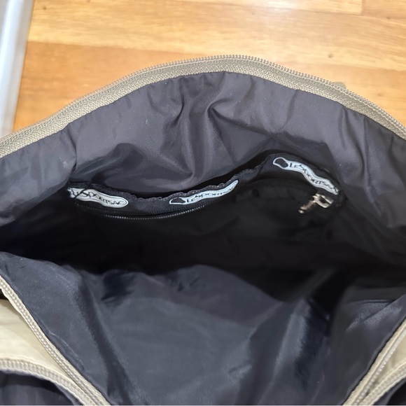 Le Sport Sac Floral Tote Bag - Picture 6 of 9